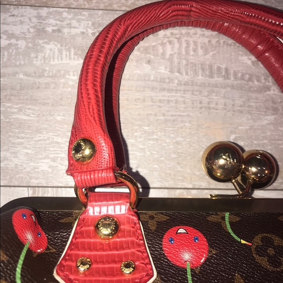 Pre-owned Louis Vuitton cerises lizar bag - Picture 3 of 10